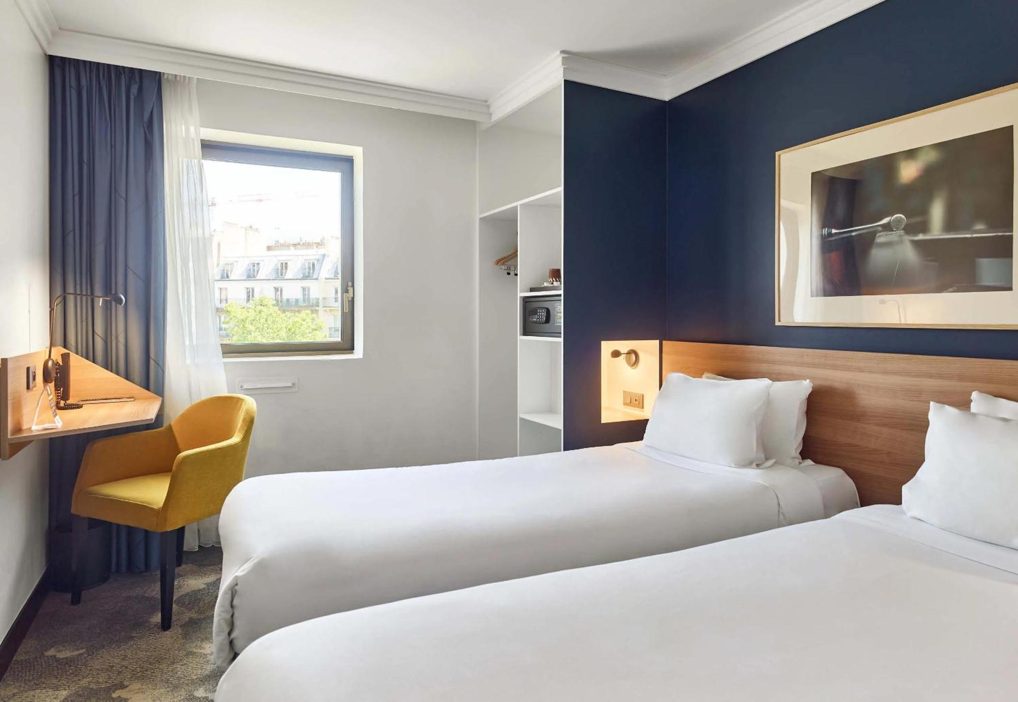 B&B Hotel Paris 17 Batignolles Екстериор снимка