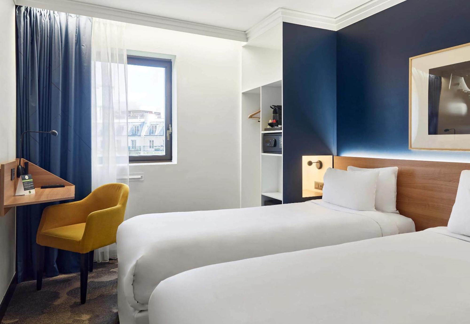 B&B Hotel Paris 17 Batignolles Екстериор снимка
